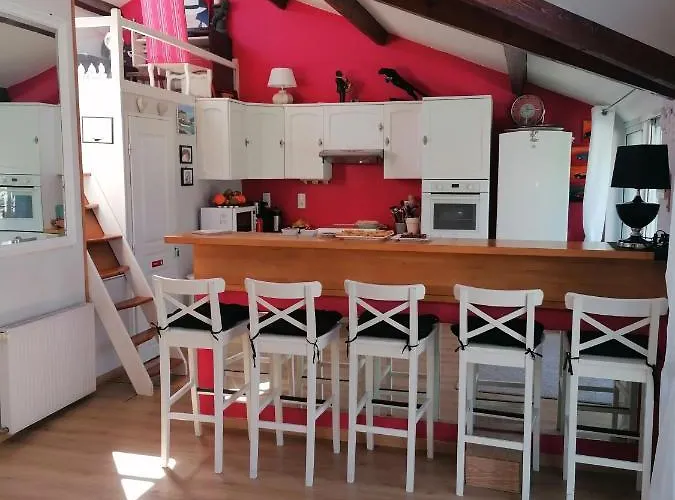 Maison Calme Avec Piscine Palmiers 300m De La Centre Tatil Evi